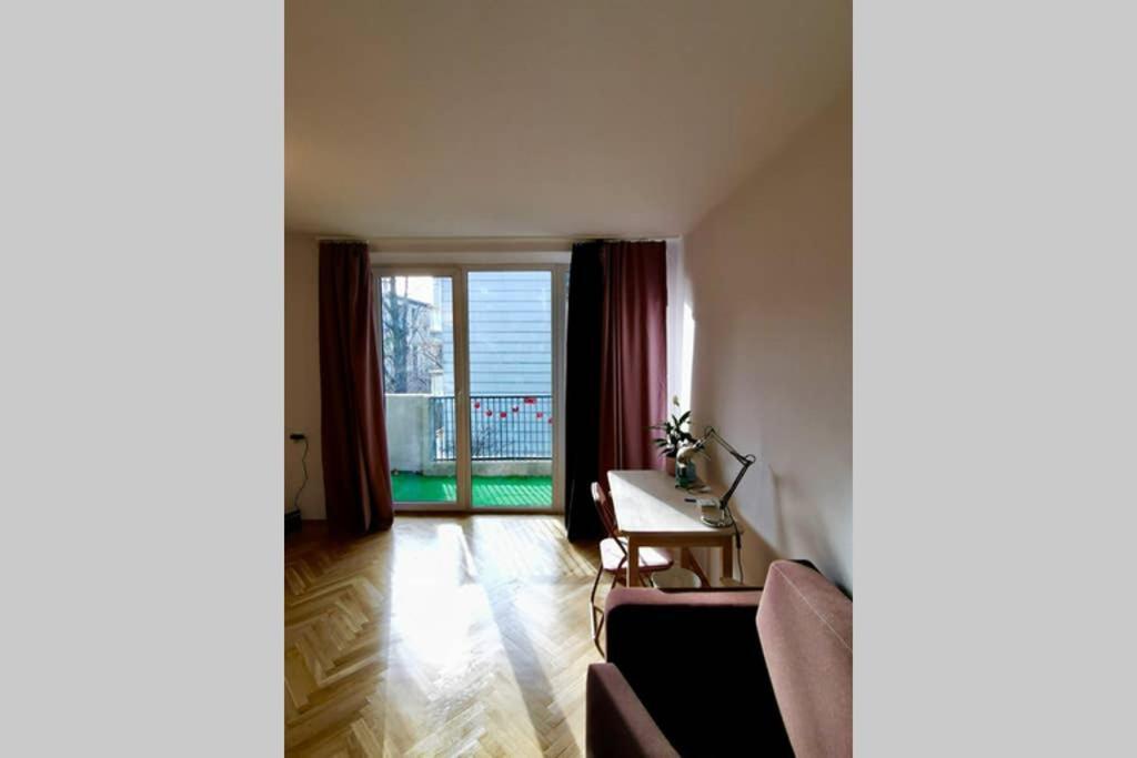 Sunshine Parkside Hideaway - 3 Bedroom - By Upstairs Красков Екстериор снимка